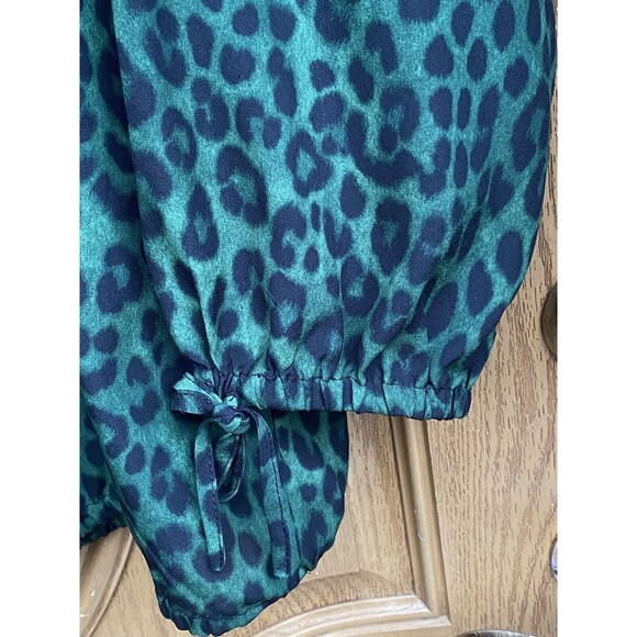 Michael Kors Green Cheetah Animal Print Off the Shoulder Ruffle Top 1X 2X READ - Picture 10 of 14
